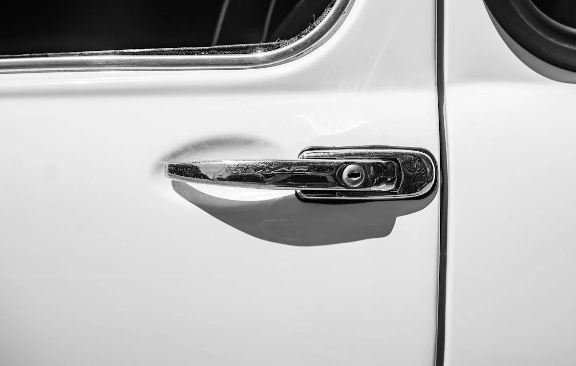 pexels-photo-12357553.webp
